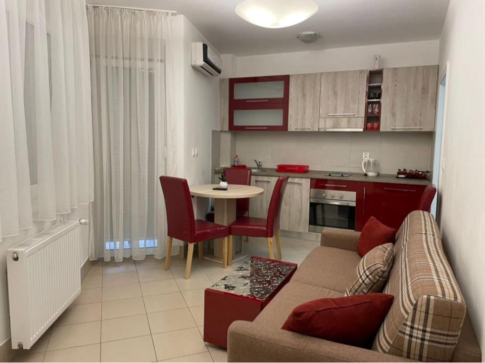 Holiday Wing Apartment 2 Jagodina Eksteriør bilde