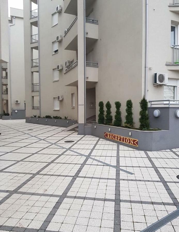 Holiday Wing Apartment 2 Jagodina Eksteriør bilde