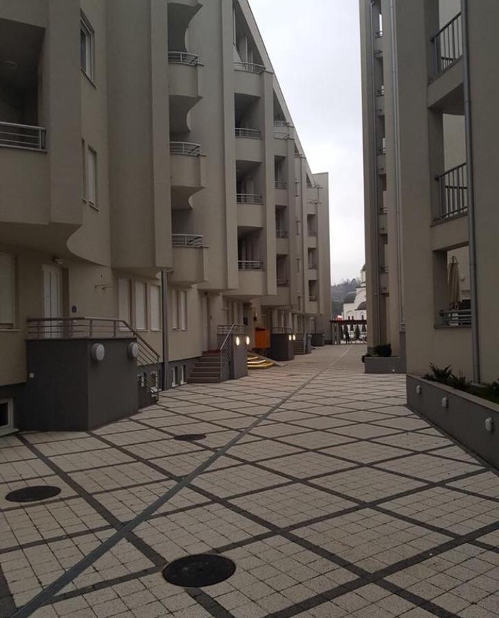 Holiday Wing Apartment 2 Jagodina Eksteriør bilde